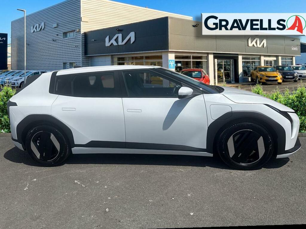 Kia EV4 81.4Kwh Air Hatchback 201 Bhp CP75NCO White #2
