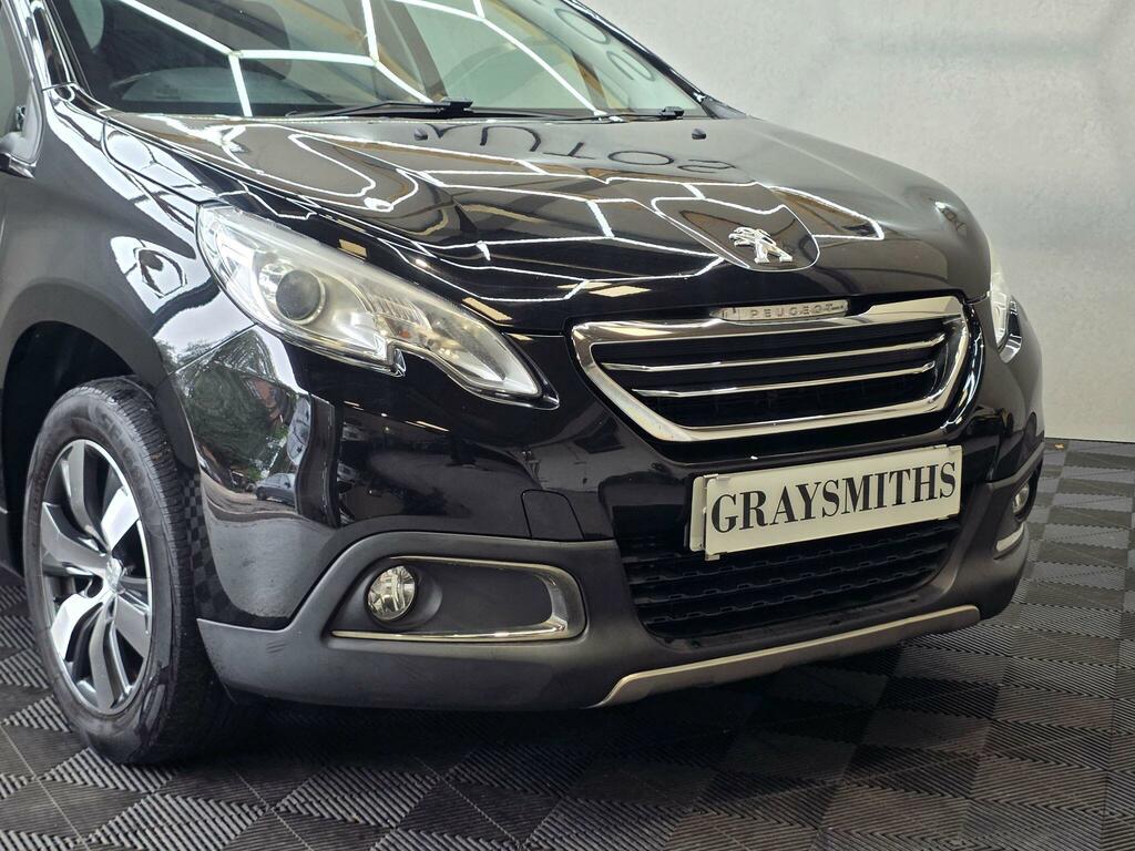 Peugeot 2008 Allure Black #5