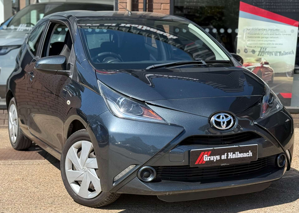Toyota Aygo X X-play Vvt-i Grey