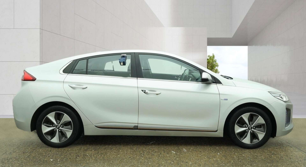 Hyundai Ioniq Premium Se Bev #5