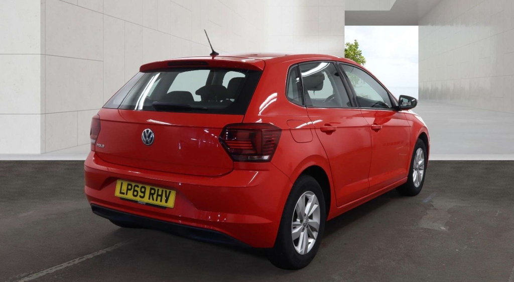Volkswagen Polo Se Evo Red #5