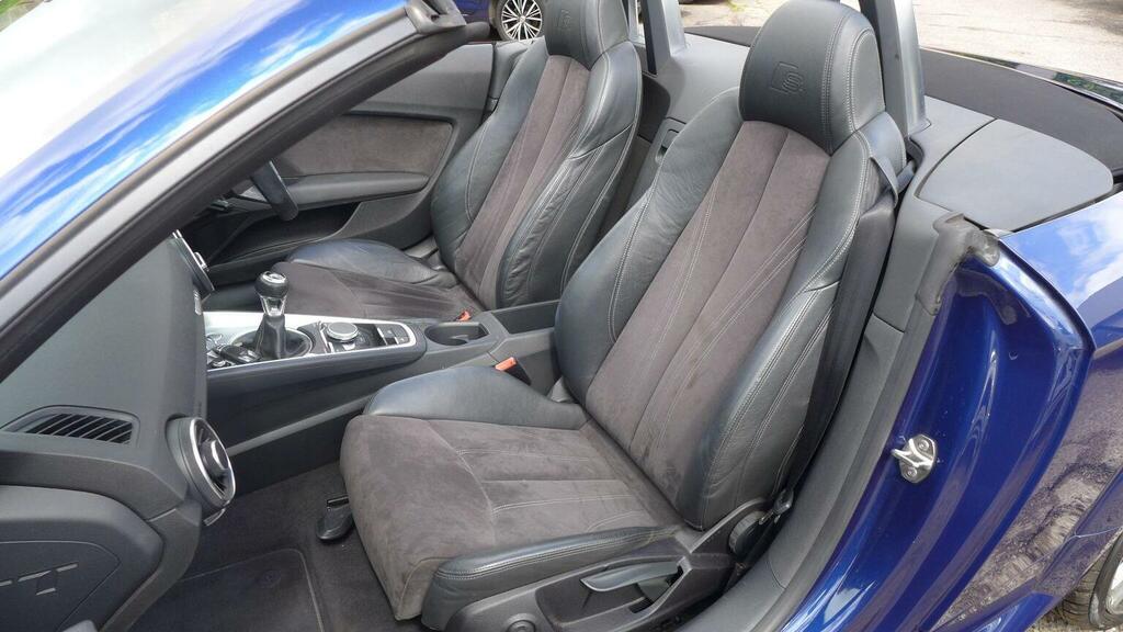 Audi TT 2.0 Tfsi Sport Roadster S Tronic Quattr Red #46