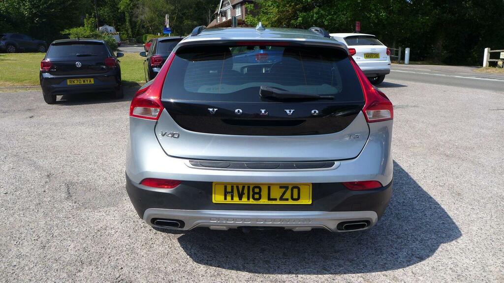 Volvo V40 Cross Country 1.5 T3 Nav Plus Euro 6 Ss HV18LZO Silver #6