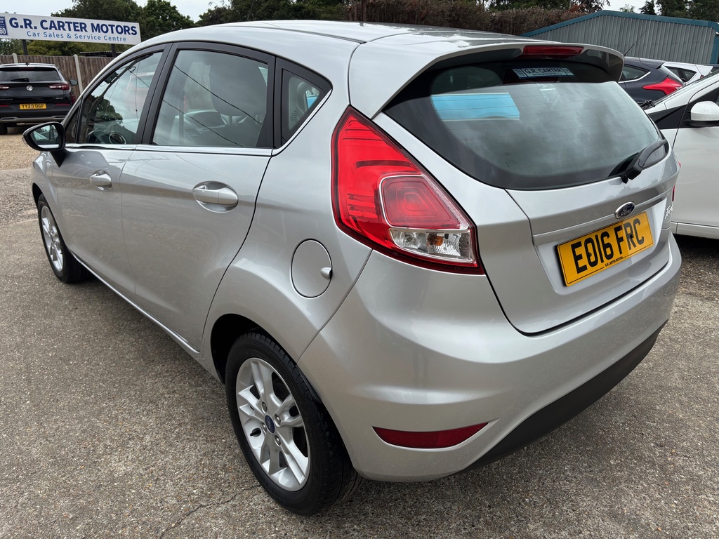 Ford Fiesta 1.25 Zetec Euro 6 Silver #4
