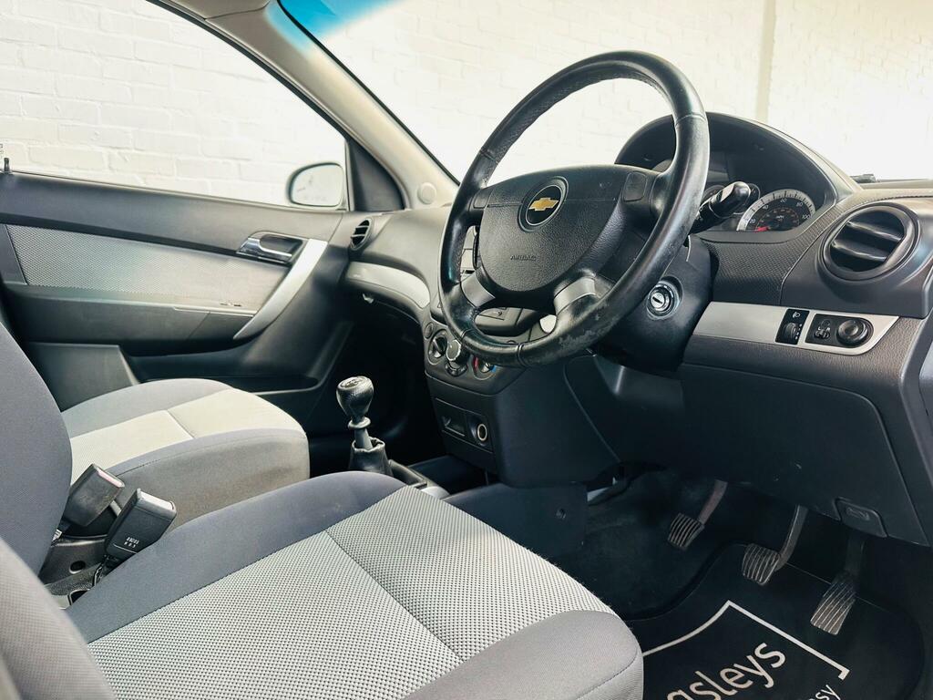 Chevrolet Aveo 2009 59 1.4 Black #16