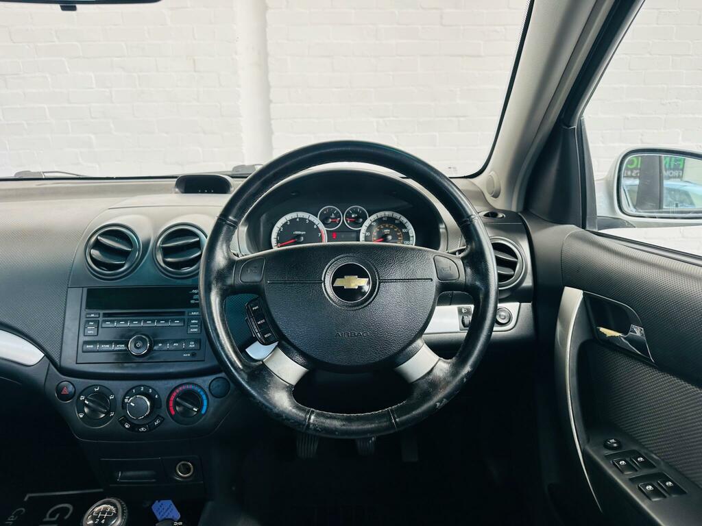 Chevrolet Aveo 2009 59 1.4 Black #19
