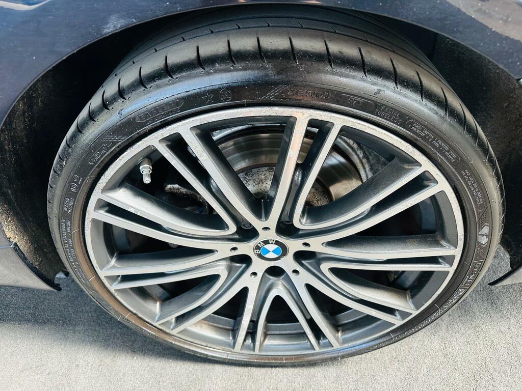 BMW 5 Series  Black #31