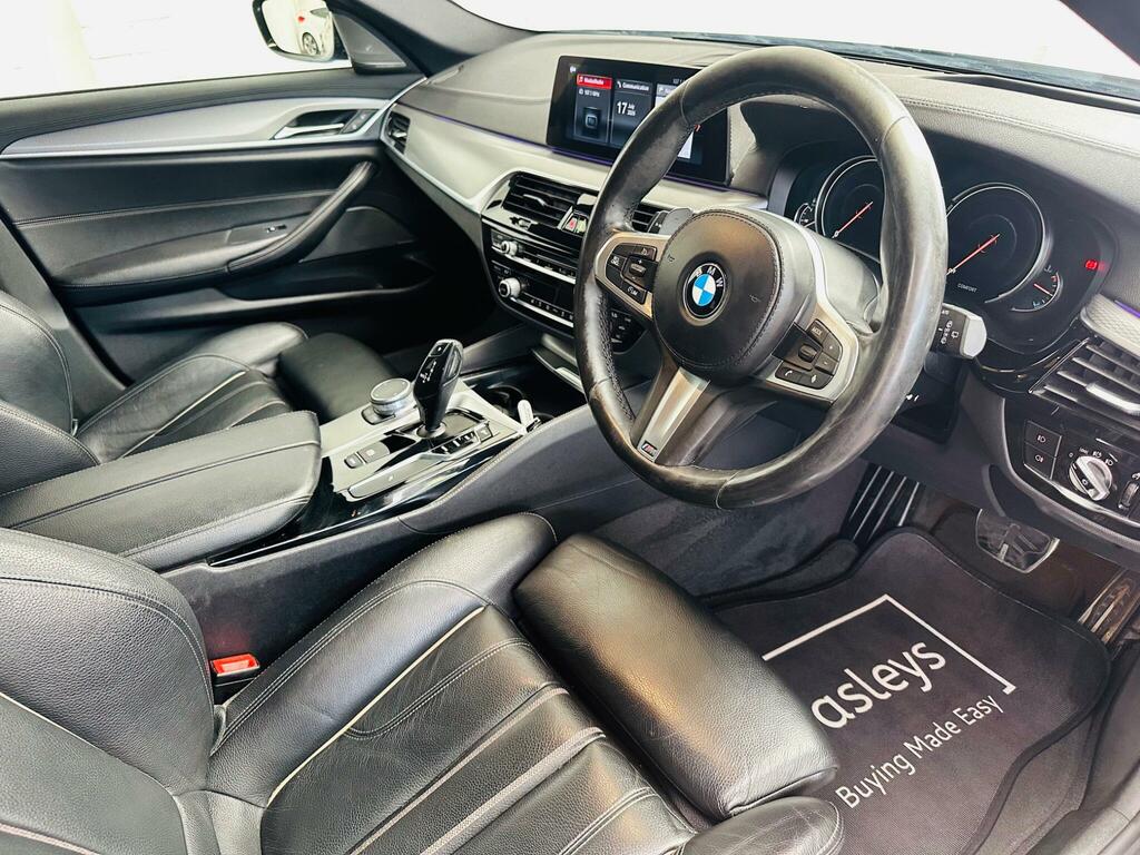 BMW 5 Series  Black #15