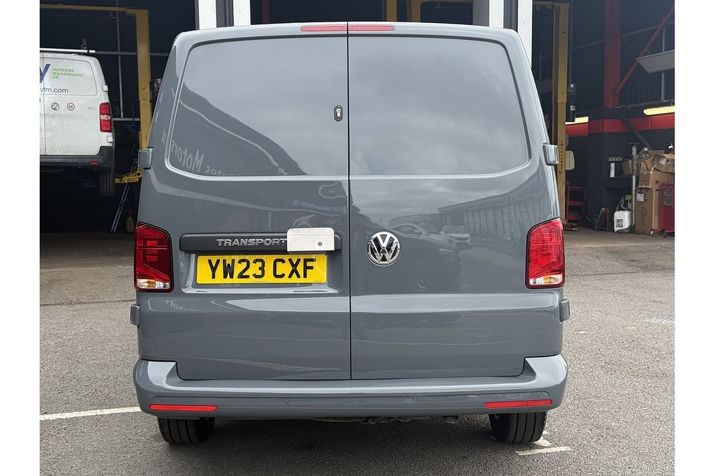 Volkswagen Transporter Tdi T28 Highline U2135 Ulez YW23CXF Grey #4
