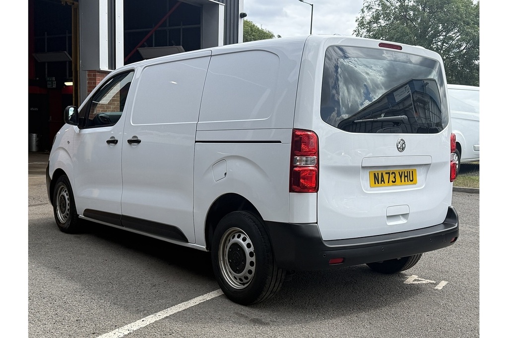 Vauxhall Vivaro Turbo D 3100 Prime U2140 Ulez NA73YHU White #6