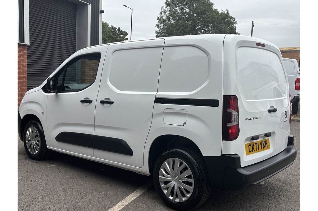 Peugeot Partner Bluehdi 1000 Professional Premium U2158 Ulez CK71YKH White #6