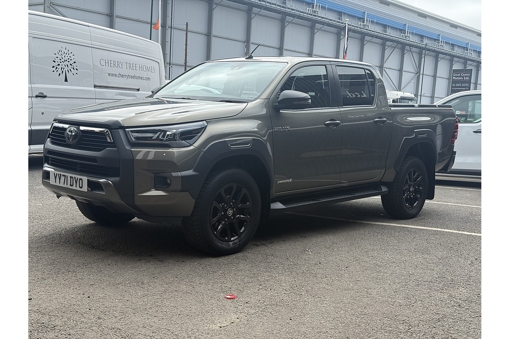 Toyota HILUX D-4d Invincible X U2162 Brown #6