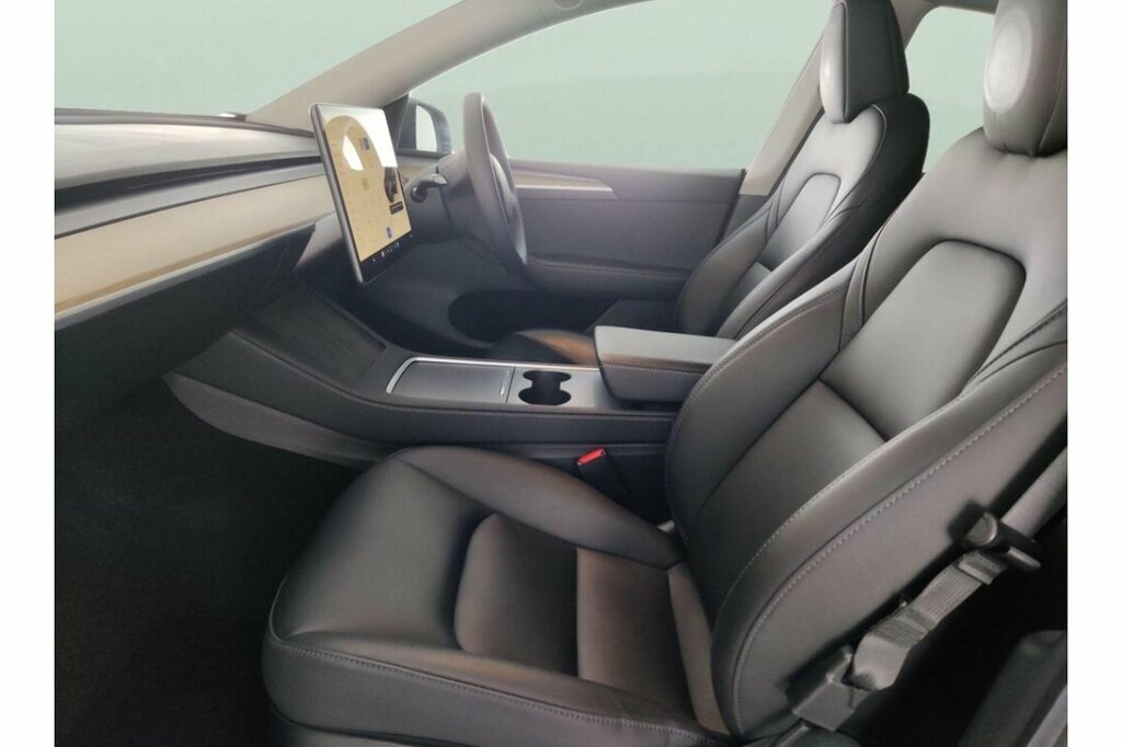 Tesla Model Y Rwd U2175 Ulez White #5
