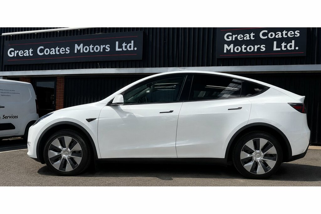 Tesla Model Y Rwd U2175 Ulez White #2