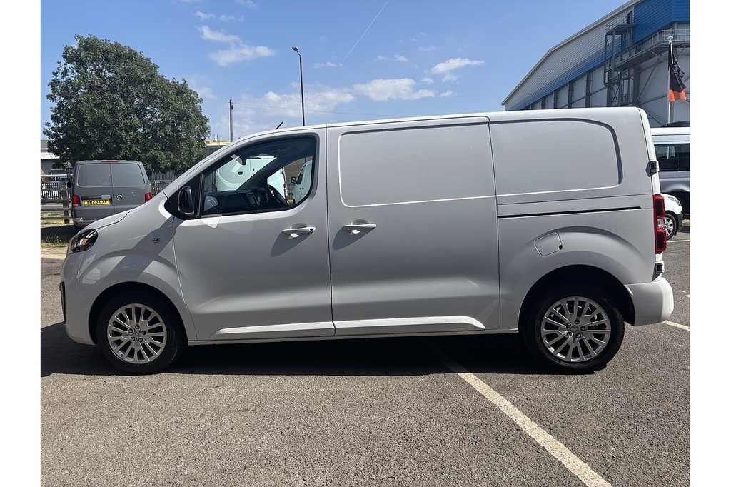Vauxhall Vivaro Turbo D 2900 Pro U2170 Ulez White #5