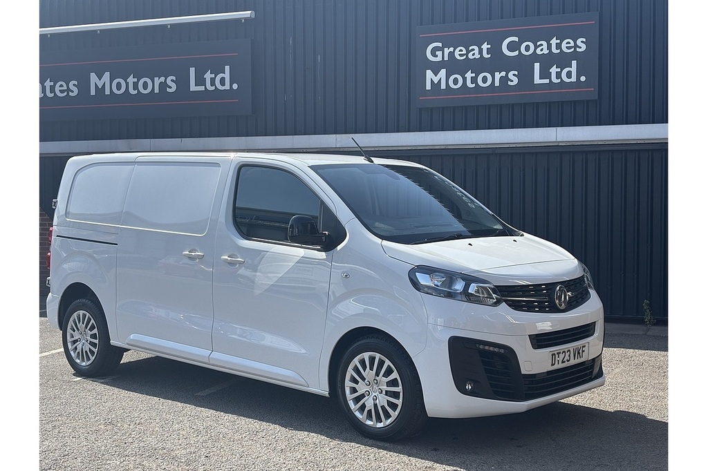 Vauxhall Vivaro Turbo D 2900 Pro U2170 Ulez White