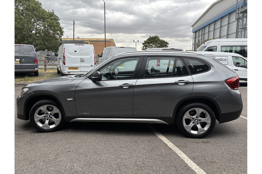 BMW X1 2.0L Xdrive20d Se 174 Bhp Black #13