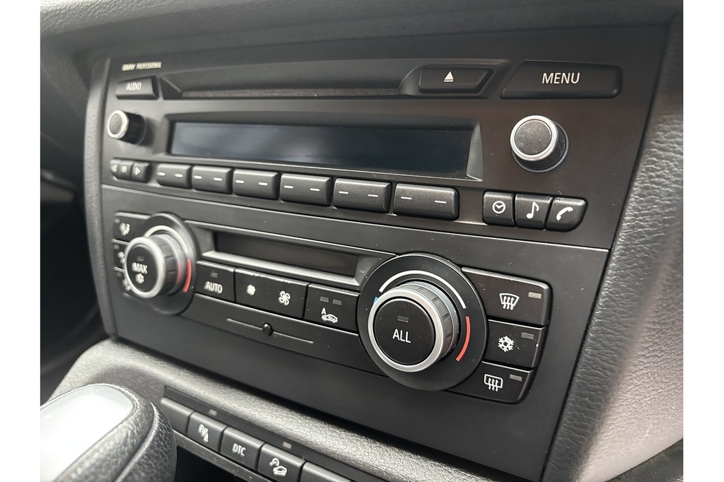 BMW X1 2.0L Xdrive20d Se 174 Bhp Black #15