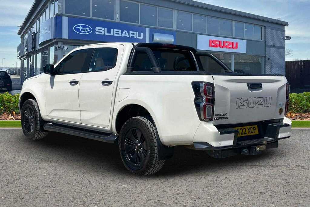 Isuzu D-Max V-cross Auto White #2