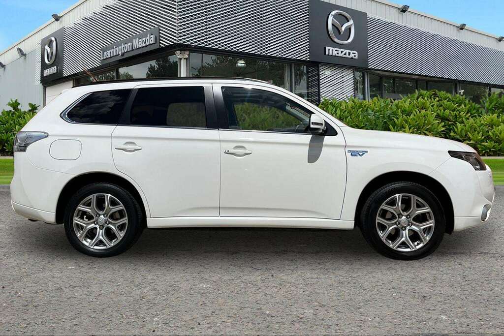 Mitsubishi Outlander Gx 4H Phev BL14VJK White #4