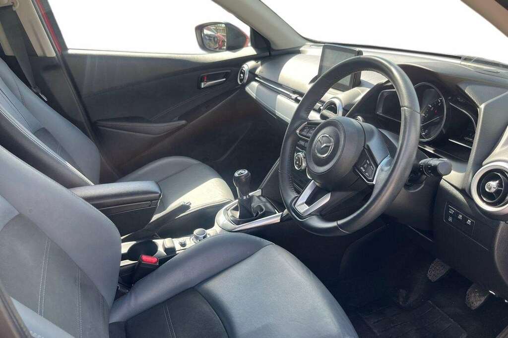 Mazda 2 1.5 90Ps Gt Sport Nav Blue Grey Leather BU21CTO Red #3