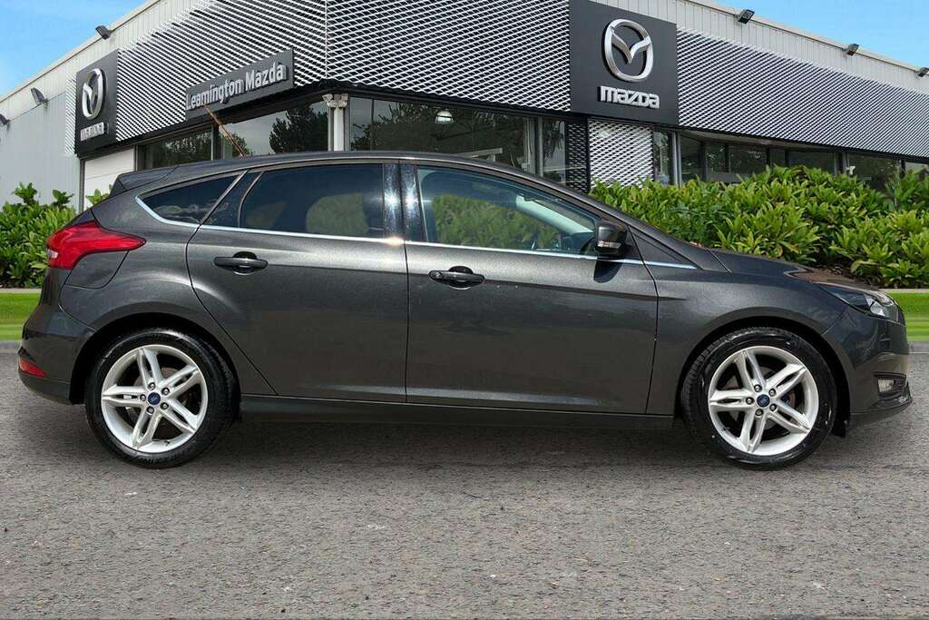 Ford Focus 1.5 Tdci Zetec Edition Hatchback FD17XMF Grey #4
