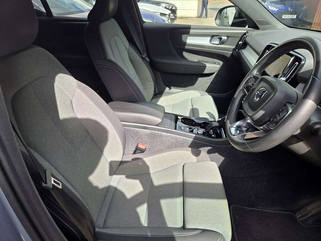 Volvo XC40 B3 Mhev BU72HPO Grey #5