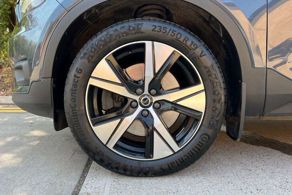 Volvo XC40 R-design T4 Recharge KJ21PPV Blue #5