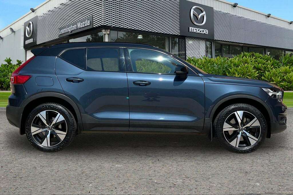 Volvo XC40 R-design T4 Recharge KJ21PPV Blue #4