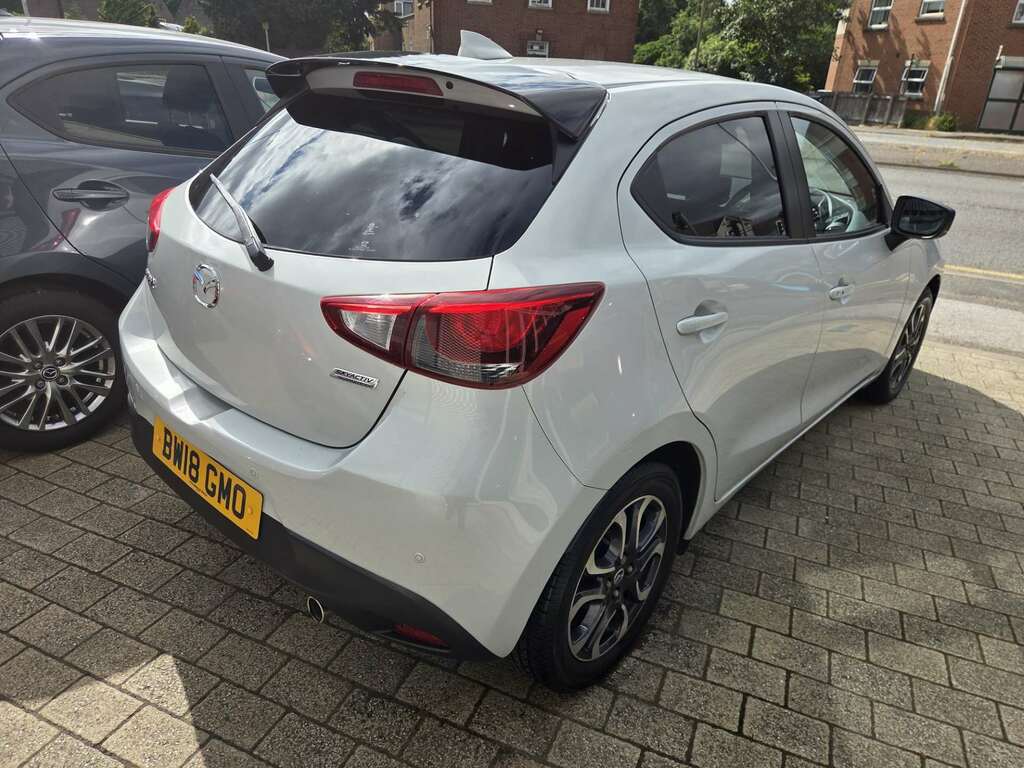 Mazda 2 1.5 90Ps Sport Nav At White #4