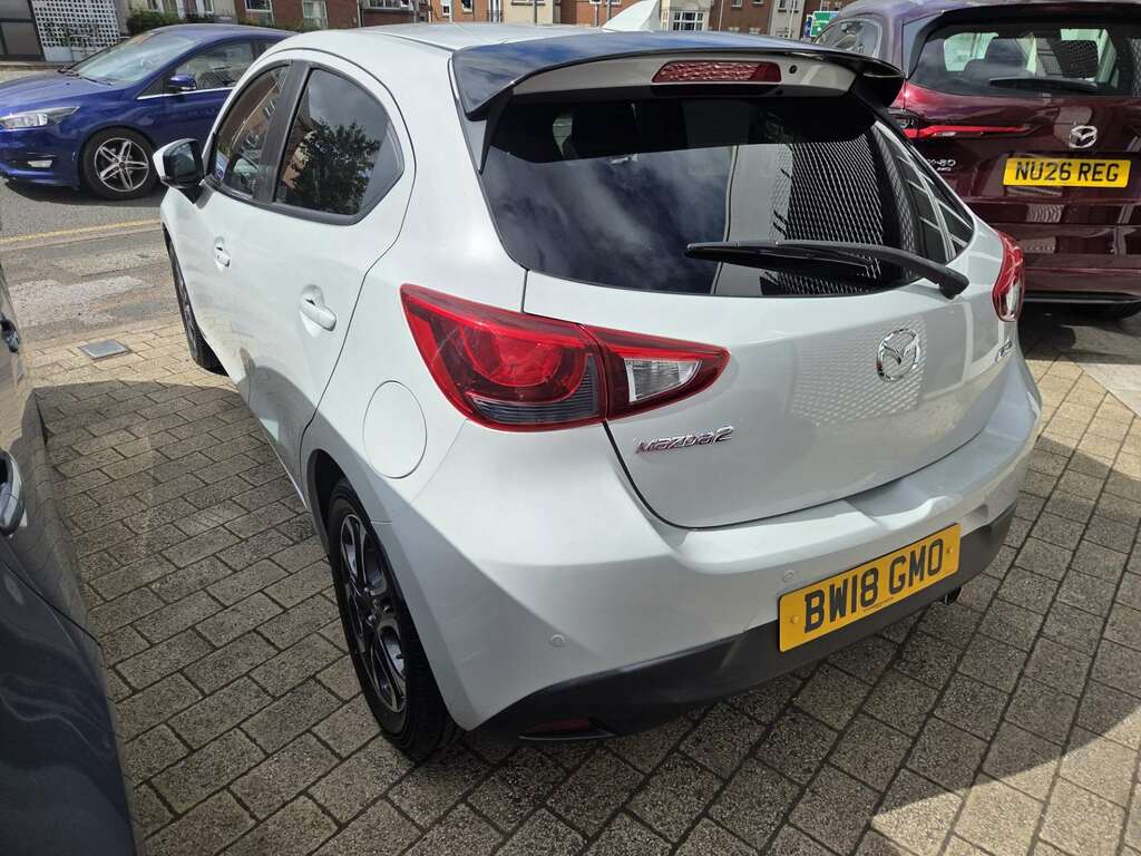 Mazda 2 1.5 90Ps Sport Nav At White #3