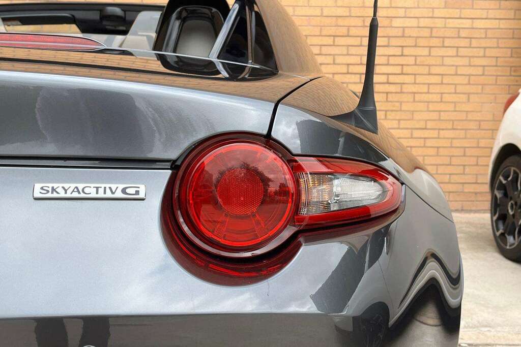 Mazda MX-5 RF 2.0 Skyactiv-g Homura Convertible Red #14