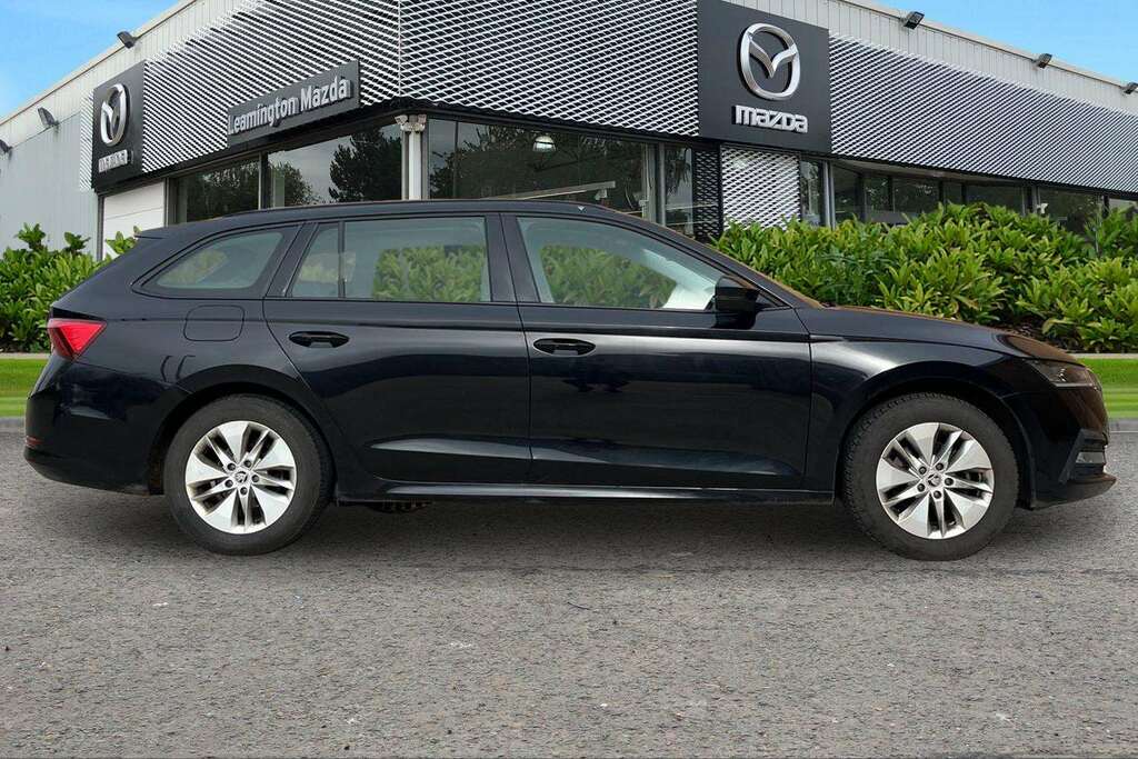 Skoda Octavia 1.5 Tsi Act Se Technology Estate Black #4