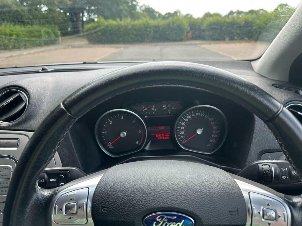 Ford Mondeo 1.6 Edge 110  #23