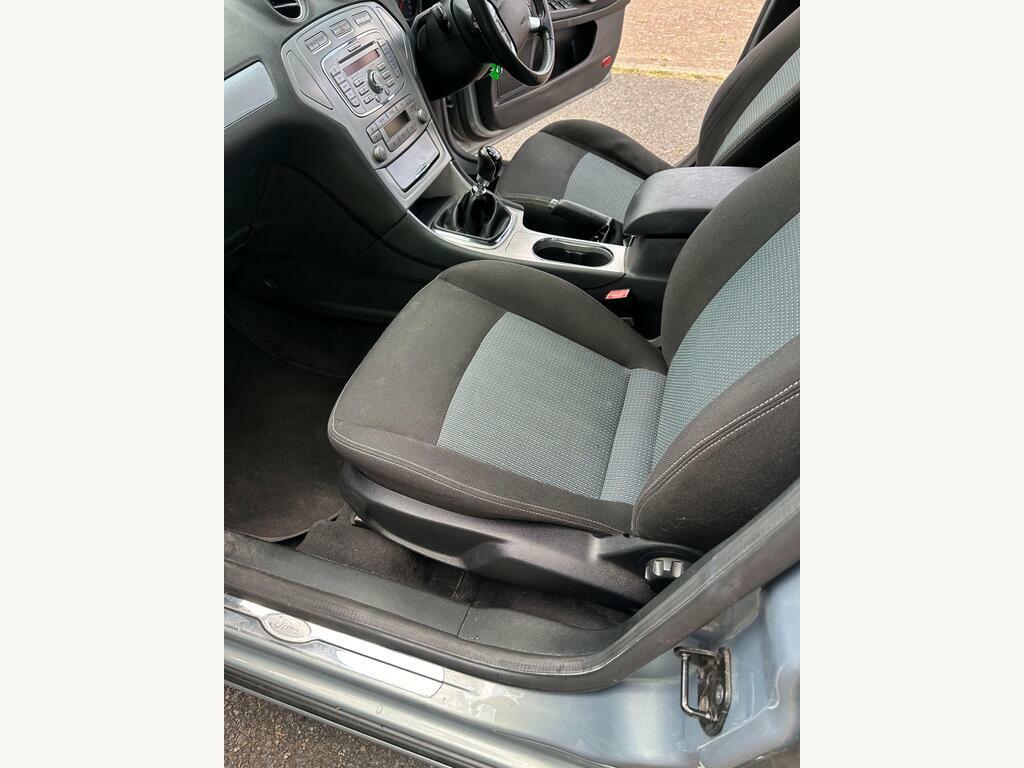 Ford Mondeo 1.6 Edge 110  #19