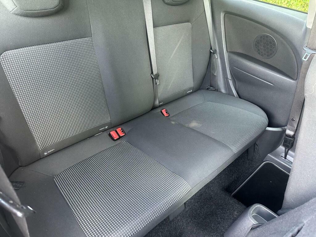 Vauxhall Corsa Design 16V 5-Door Silver #22