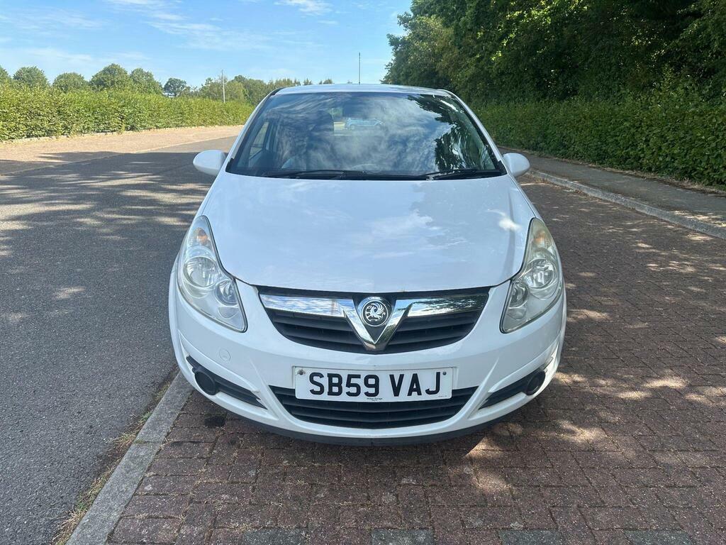 Vauxhall Corsa Design 16V 5-Door Silver #12