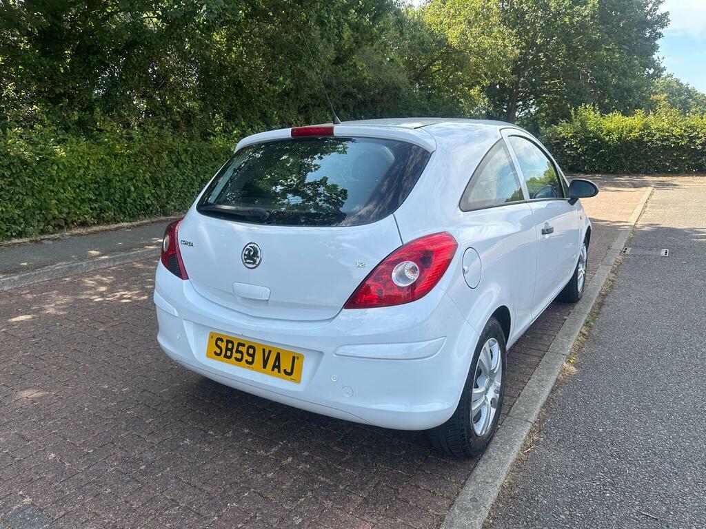 Vauxhall Corsa Design 16V 5-Door Silver #5