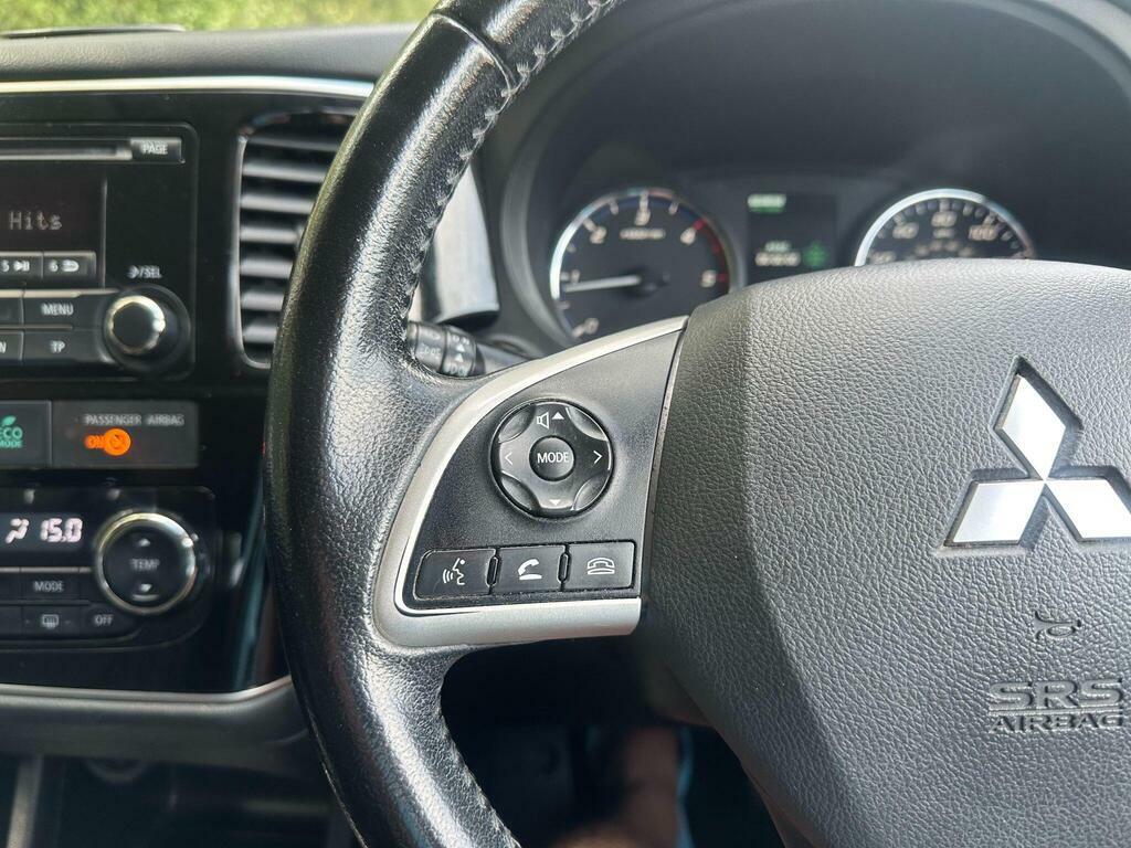 Mitsubishi Outlander 2.2 Di-d Gx1 4Work 4Wd Silver #48