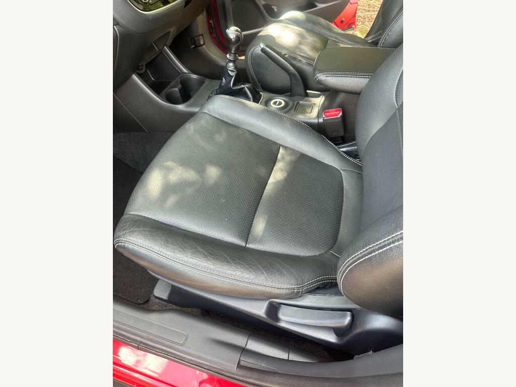 Mitsubishi Outlander 2.2 Di-d Gx1 4Work 4Wd Silver #31