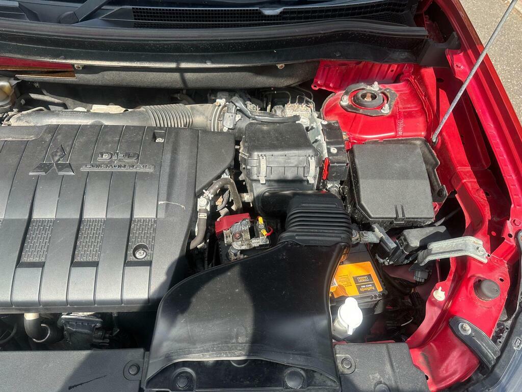 Mitsubishi Outlander 2.2 Di-d Gx1 4Work 4Wd Silver #25