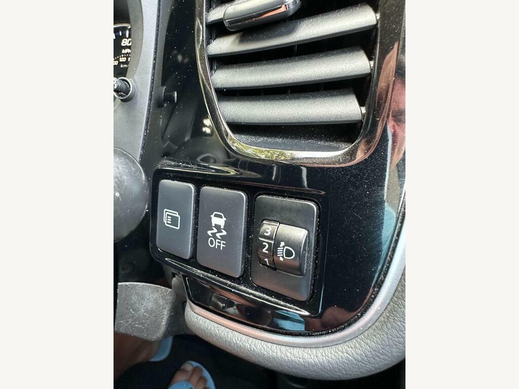 Mitsubishi Outlander 2.2 Di-d Gx1 4Work 4Wd Silver #45