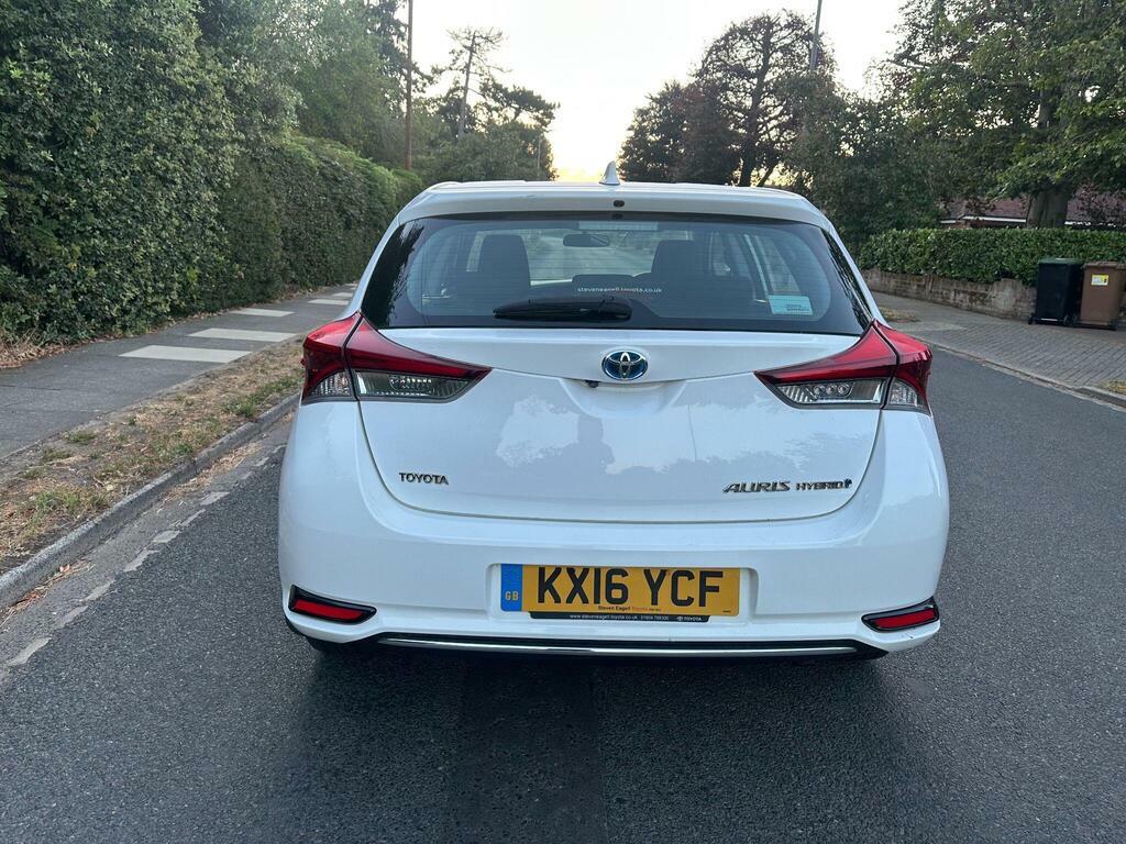 Toyota Auris 1.8 Vvt-h Business Edition Cvt Euro 6 S S KX16YCF White #6