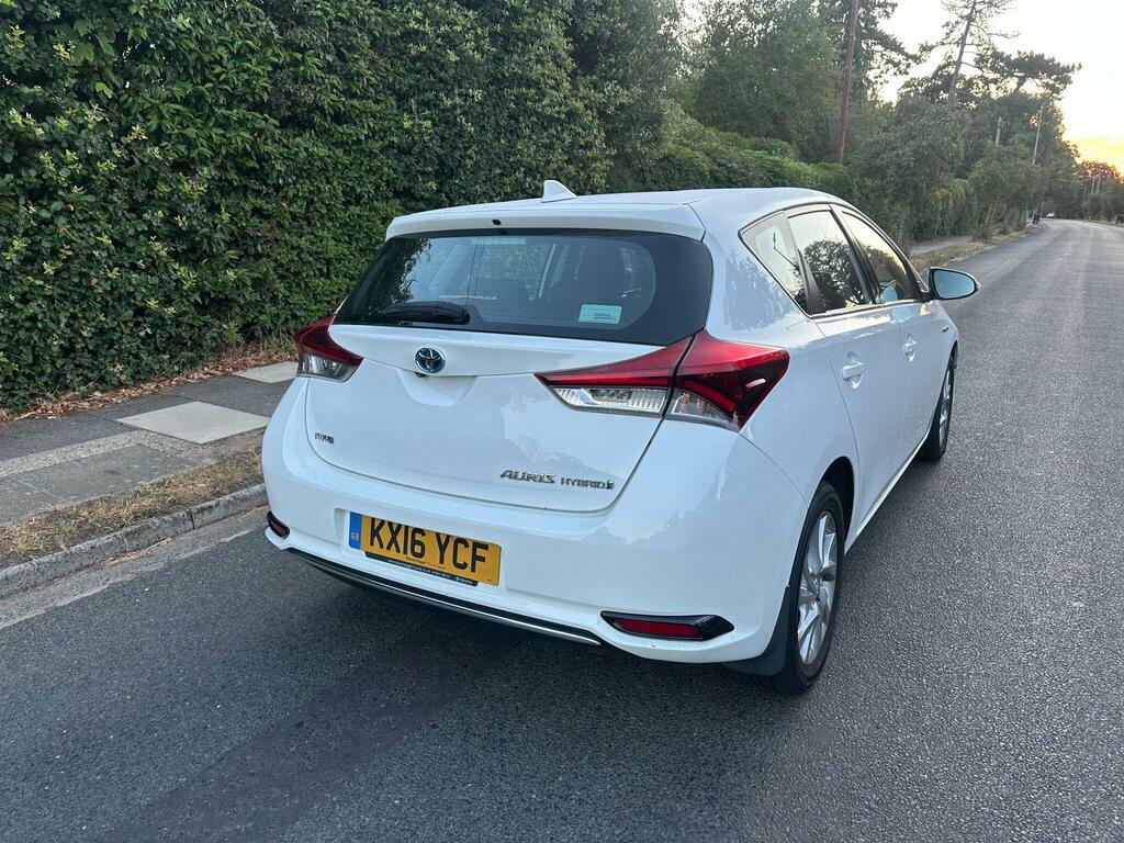 Toyota Auris 1.8 Vvt-h Business Edition Cvt Euro 6 S S KX16YCF White #5
