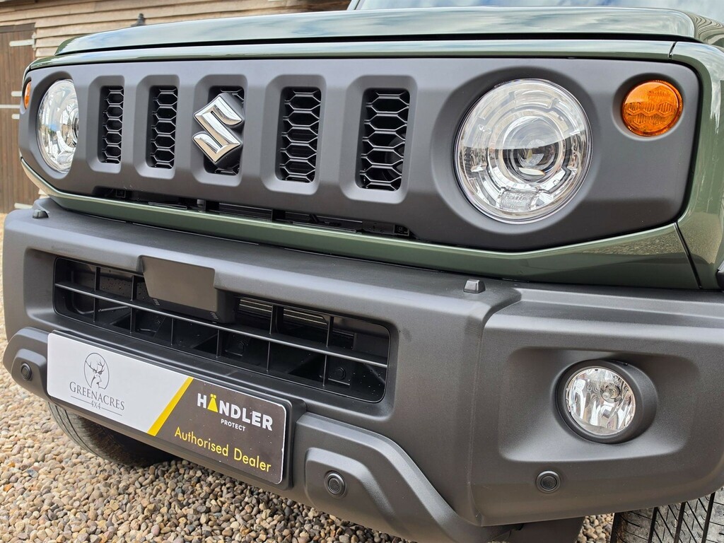 Suzuki Jimny Suv Green #2