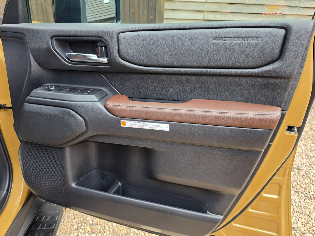 Toyota Land Cruiser First Edition D A 4Wd #34