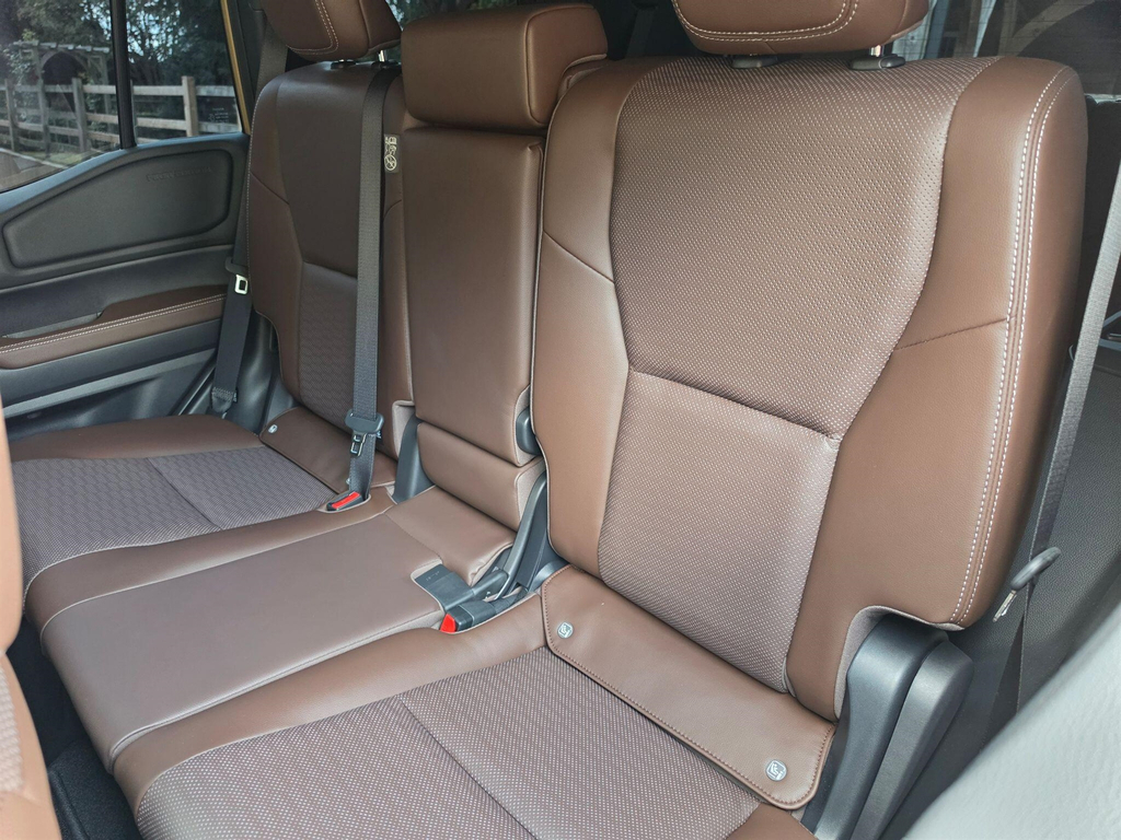 Toyota Land Cruiser First Edition D A 4Wd #33