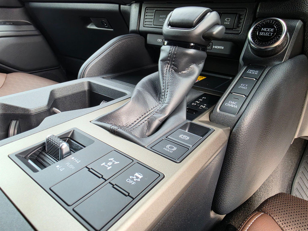 Toyota Land Cruiser First Edition D A 4Wd #17