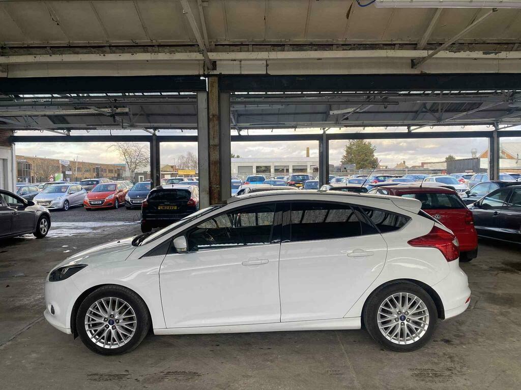 Ford Focus 1.6 Zetec Navigator Powershift Euro 5 White #5
