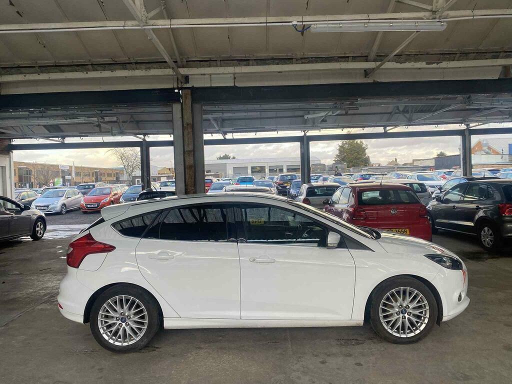 Ford Focus 1.6 Zetec Navigator Powershift Euro 5 White #3